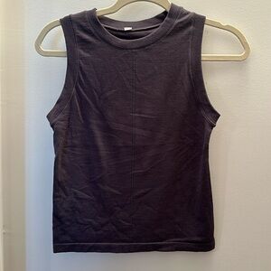 Women’s Athleta tank top